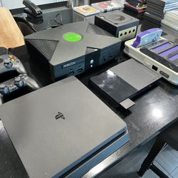 Consoles and vide games for sale - PS2, PS4, Modded Xbox