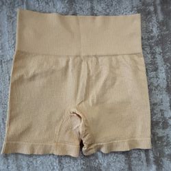 2 Shorts ( 1 Nike Dri Fit )