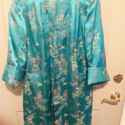 Vintage silk Embroideted Chinese robe
