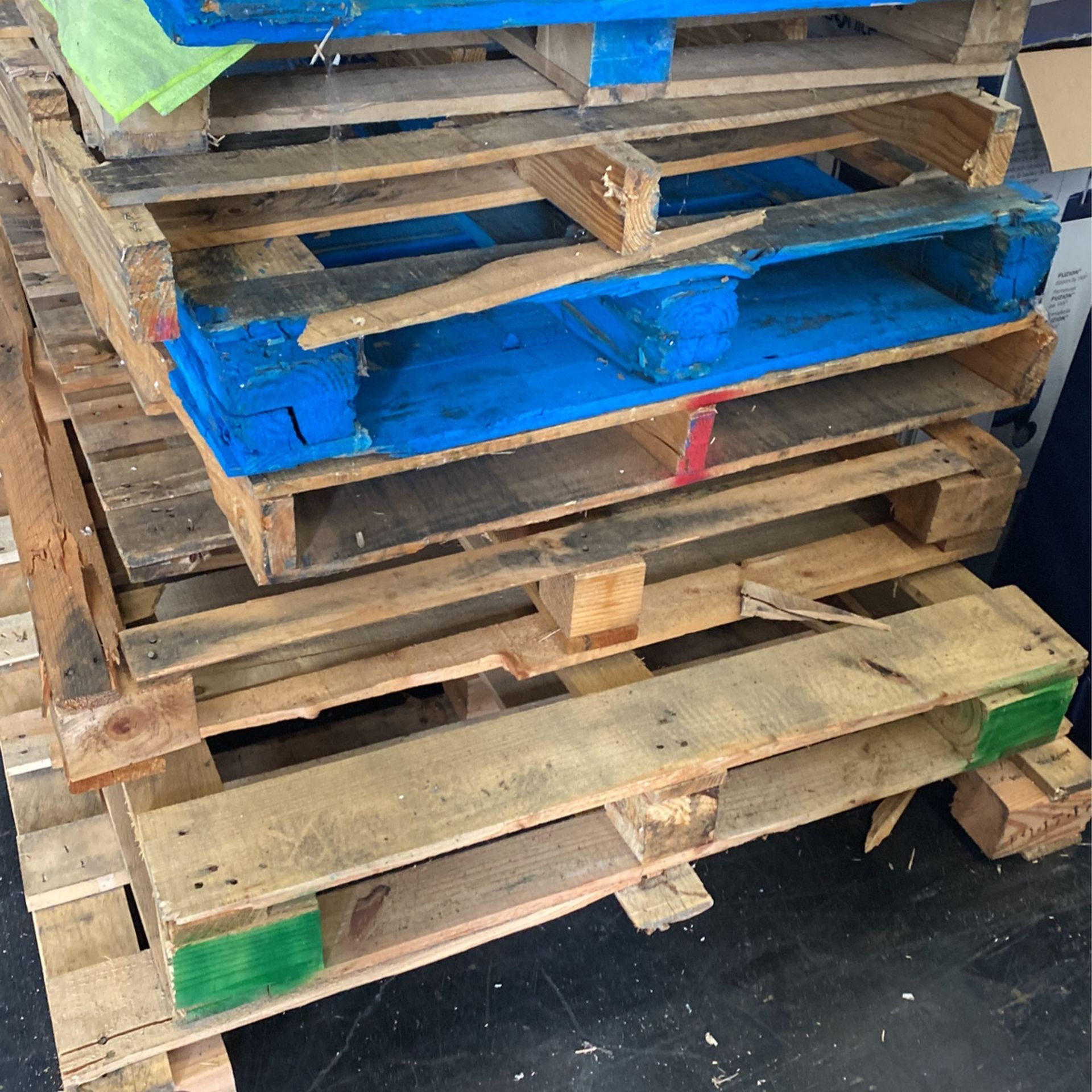 FREE Pallets for Sale in Kent, WA OfferUp