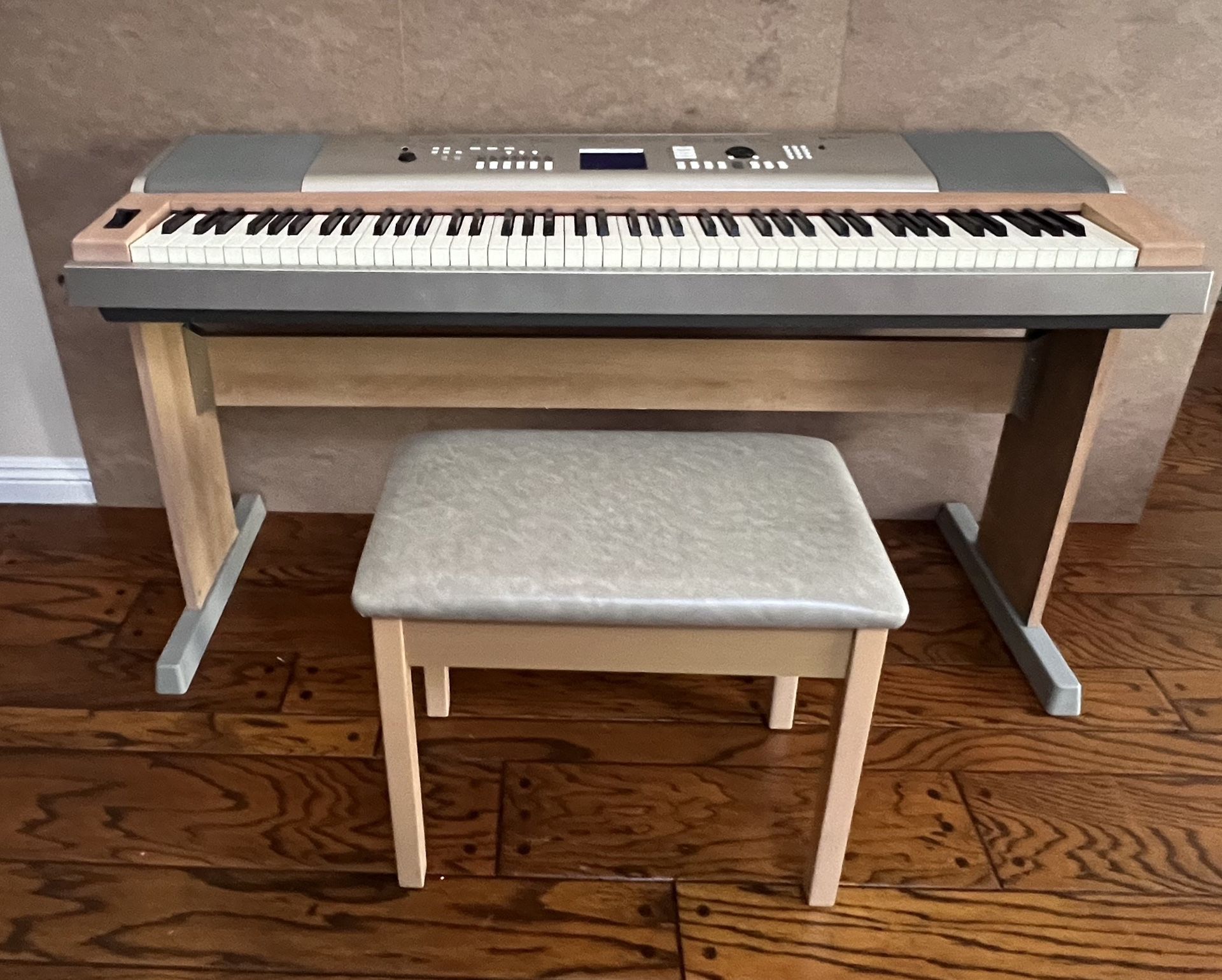 75% off YAMAHA YPG-625 Electronic Grand Keyboard with built-in Speaker and Effects, Pedal FC5, AC Adapter, Wooden Stand, and Bench
