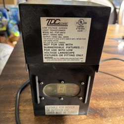 200VA Low Voltage Landscape Transformer, Outdoor Landscape Lighting Transformer with Photocell Sensor & Timer, 120V AC to 12VAC, ETL Listed 