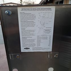 Tampon & Pads Dispenser