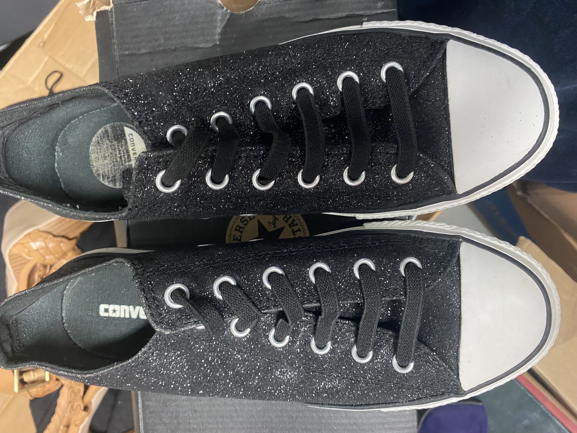 Converse