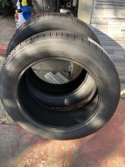 2 New Sceptor tires 235/55/18