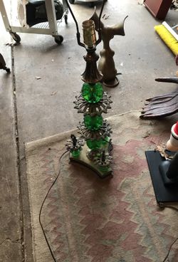 Vintage green crystal lAmp