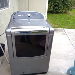 Whirlpool Cabrio Gas Dryer 30 Day Guarantee $150