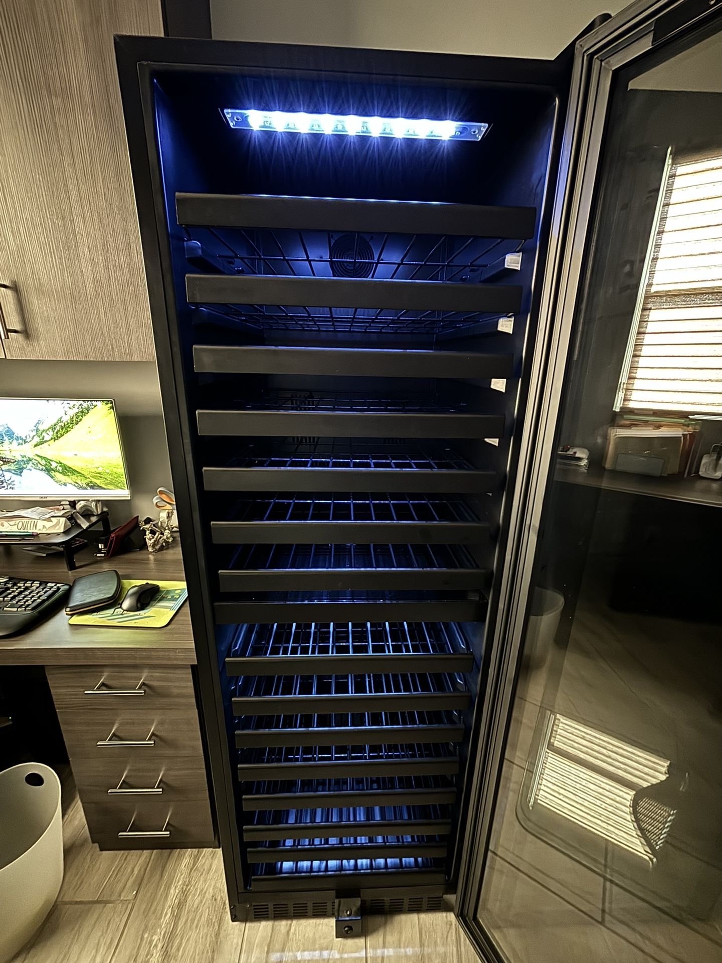 VINOTEMP VT-140 TSBW DUAL-ZONE WINE COOLER