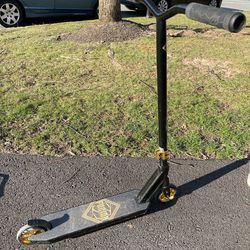 Fuzion Z300 Pro Scooter Complete