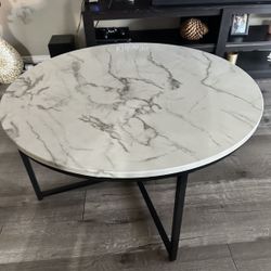 Round Center Table