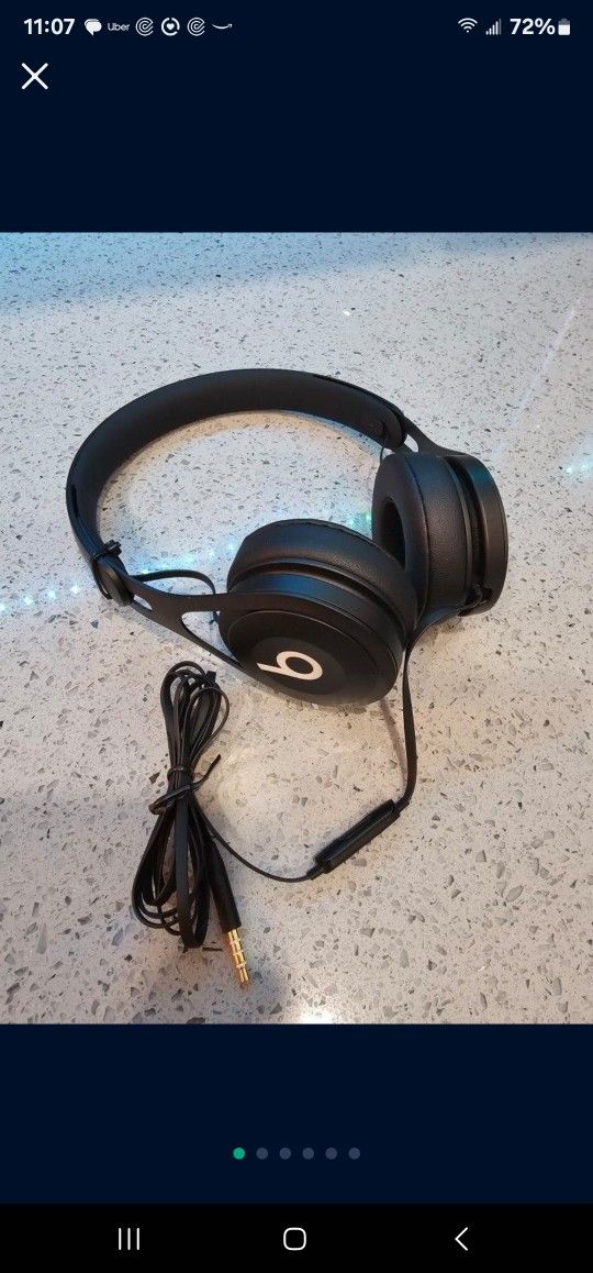 BEATS EP ON-Ear WIRED Headphones-Black
READ