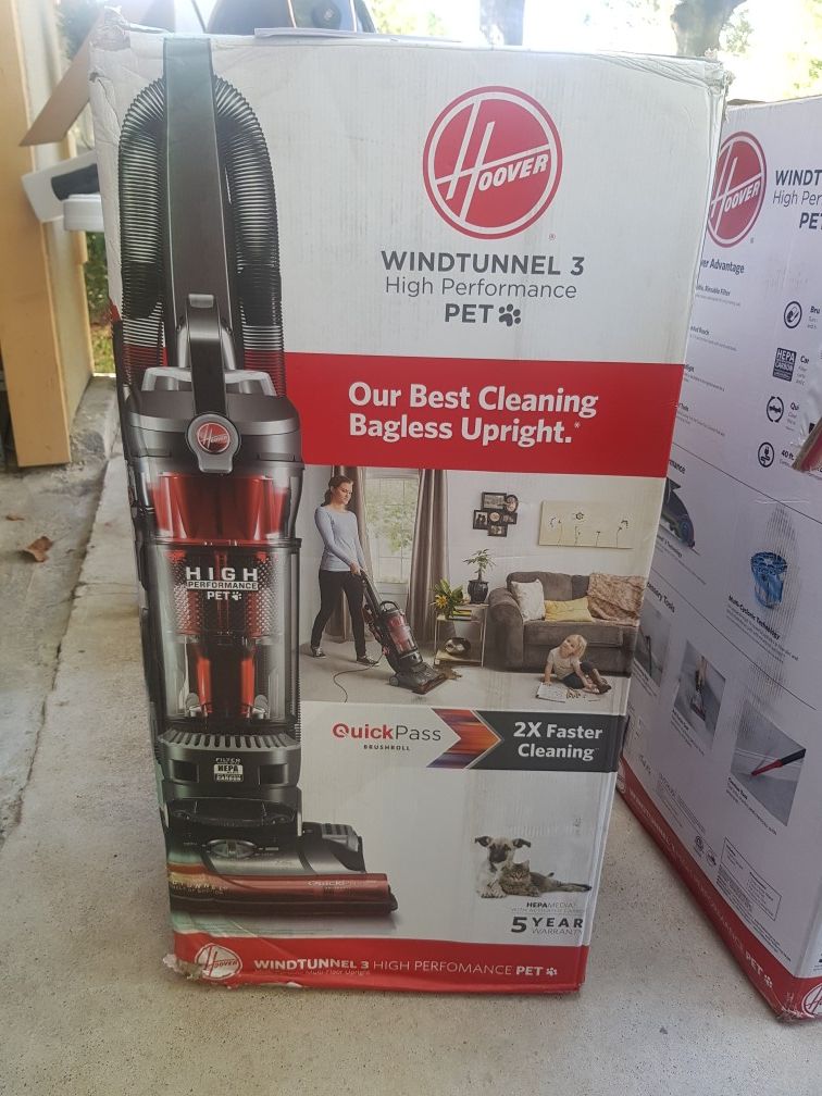 NEW HOOVER VACUUM BIGGER!! STRONG WINDTUNNEL 3 PET!