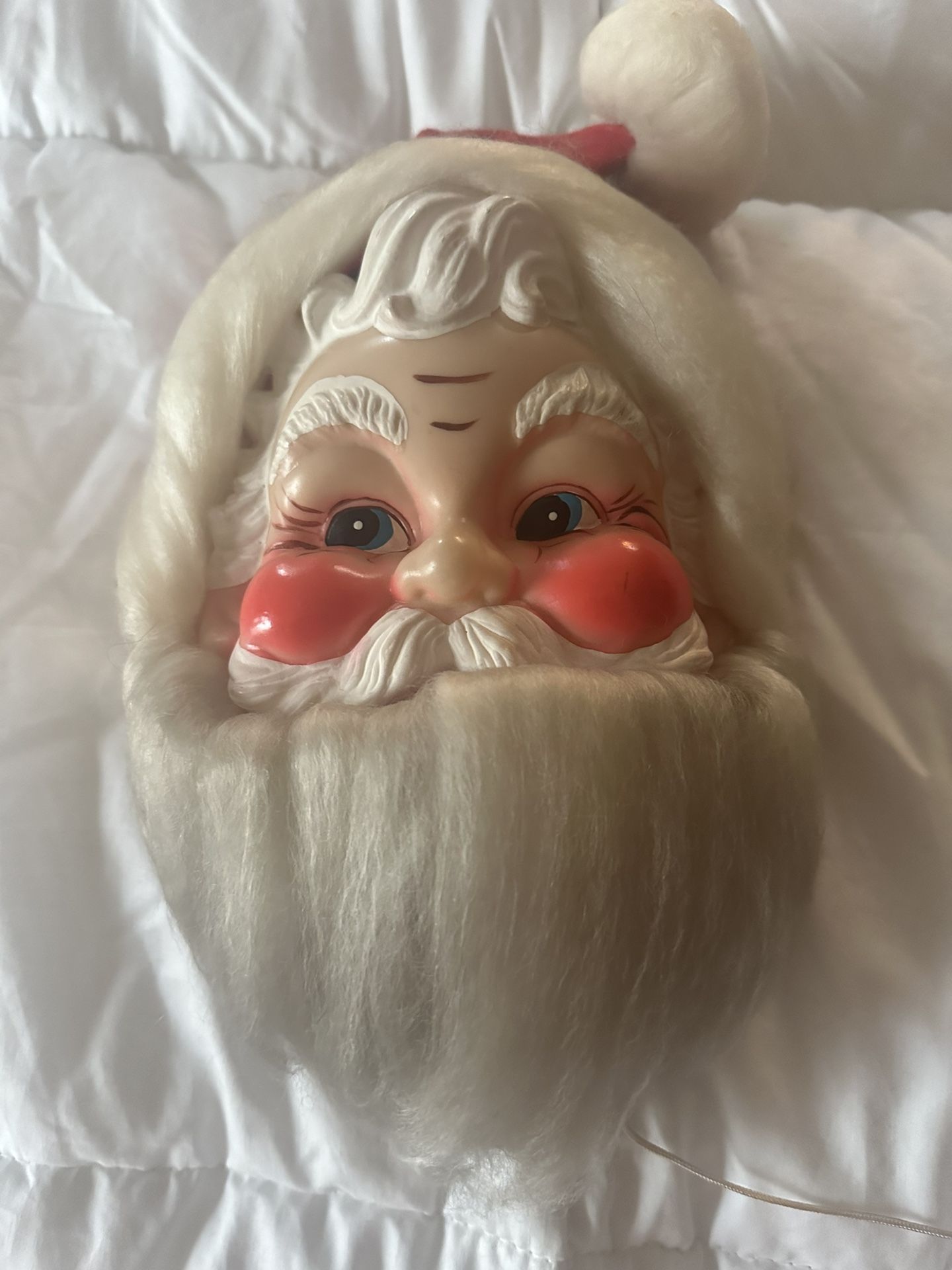 Vintage Santa Face Very Old. Plays Music 