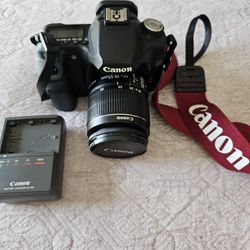 Canon EOS 50 D Camera And Lens