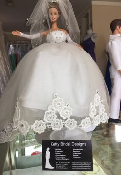 Wedding and formal dresses liquidation