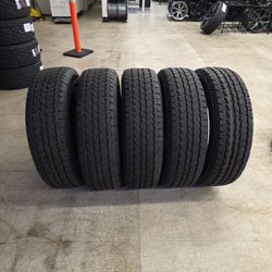 255/70/18 Bridgestone Dueler A/t
