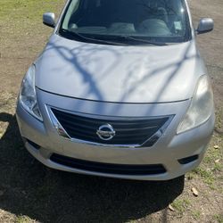 2013 Nissan Versa