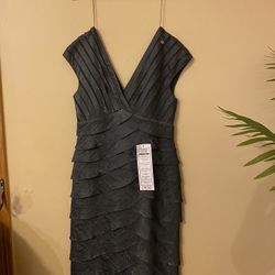 DRESS ! New CACHE gray