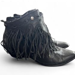 DIESEL black leather fringe ankle boots with a western vibe  Size 7 #festivalvibes