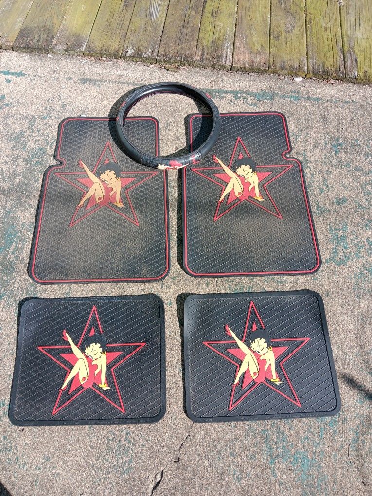 Betty Boop Set Of Car Floor Mats And Steering  Wheel Cover Like New