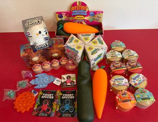 Squishies, Fidget Spinners & More