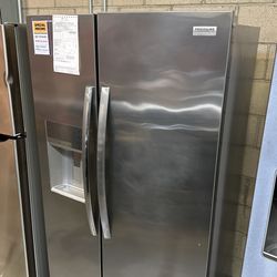 FRIGIDAIRE (GRSC2352AF)