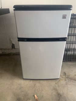 Kenmore Mini fridge