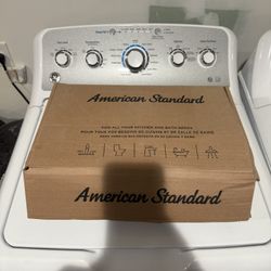 American Standard Studio Tub & Shower Kit