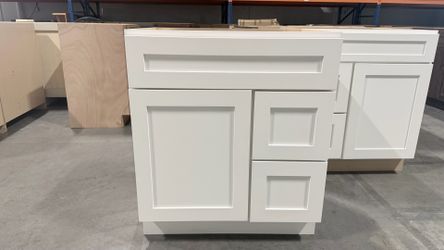 30" vanity cabinet