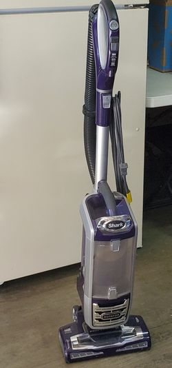 Shark Rotator Up lift vacuum cleaner