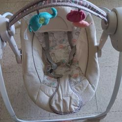 Kids 2 Battery Operated Swing