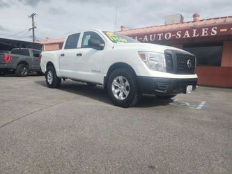 2019 Nissan Titan Crew Cab