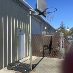 Basketball Hoop Free Standing