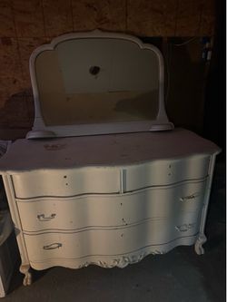 Shabby white dresser
