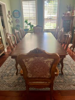 Ethan Allen Dining Table and Chairs obo