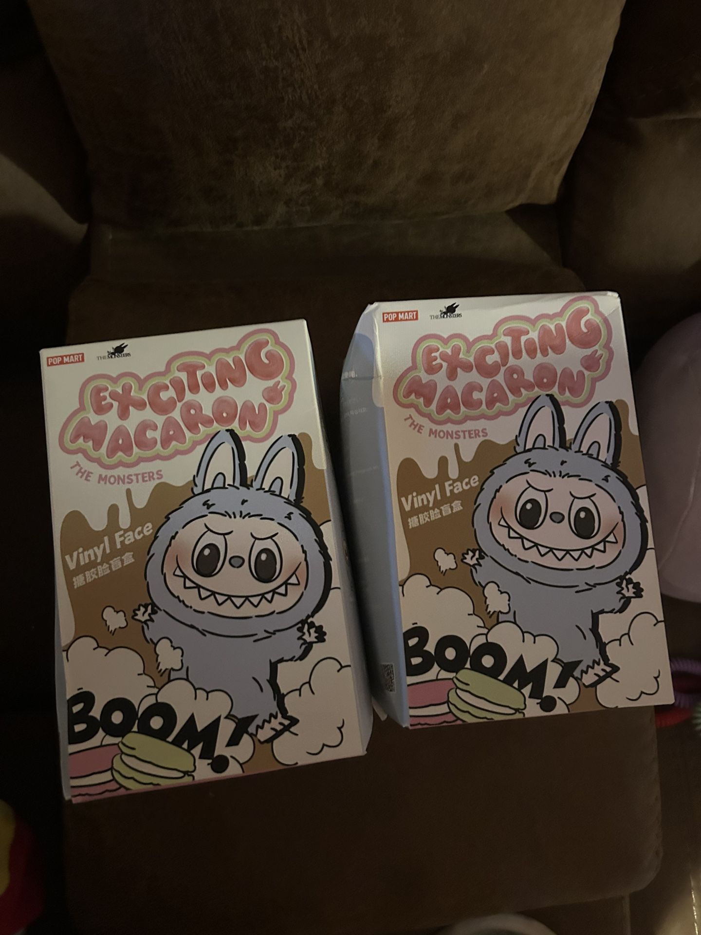 Labubu exciting macaron