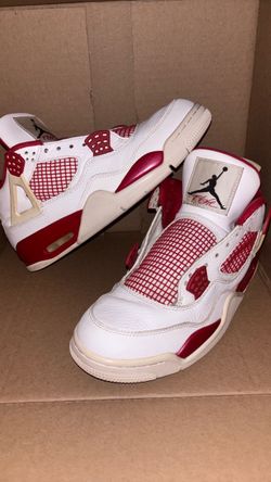 Air Jordan 4 alternate version