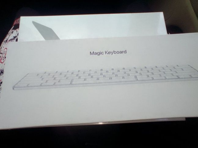 Magic Keyboard 