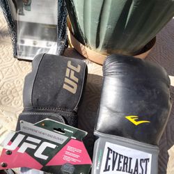 Brand New UFC Training Gloves