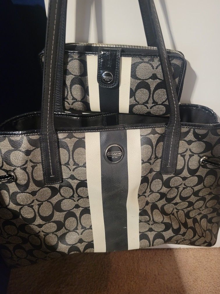 Coach Purse And Wallet
