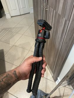Tripod Selfie Vlog Stick 