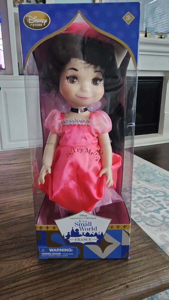Disney Animators Collection It’s A Small World France Doll