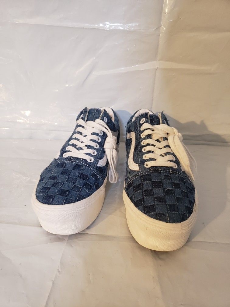Size 8.5 Mens New Blue Checkered Denim Vans