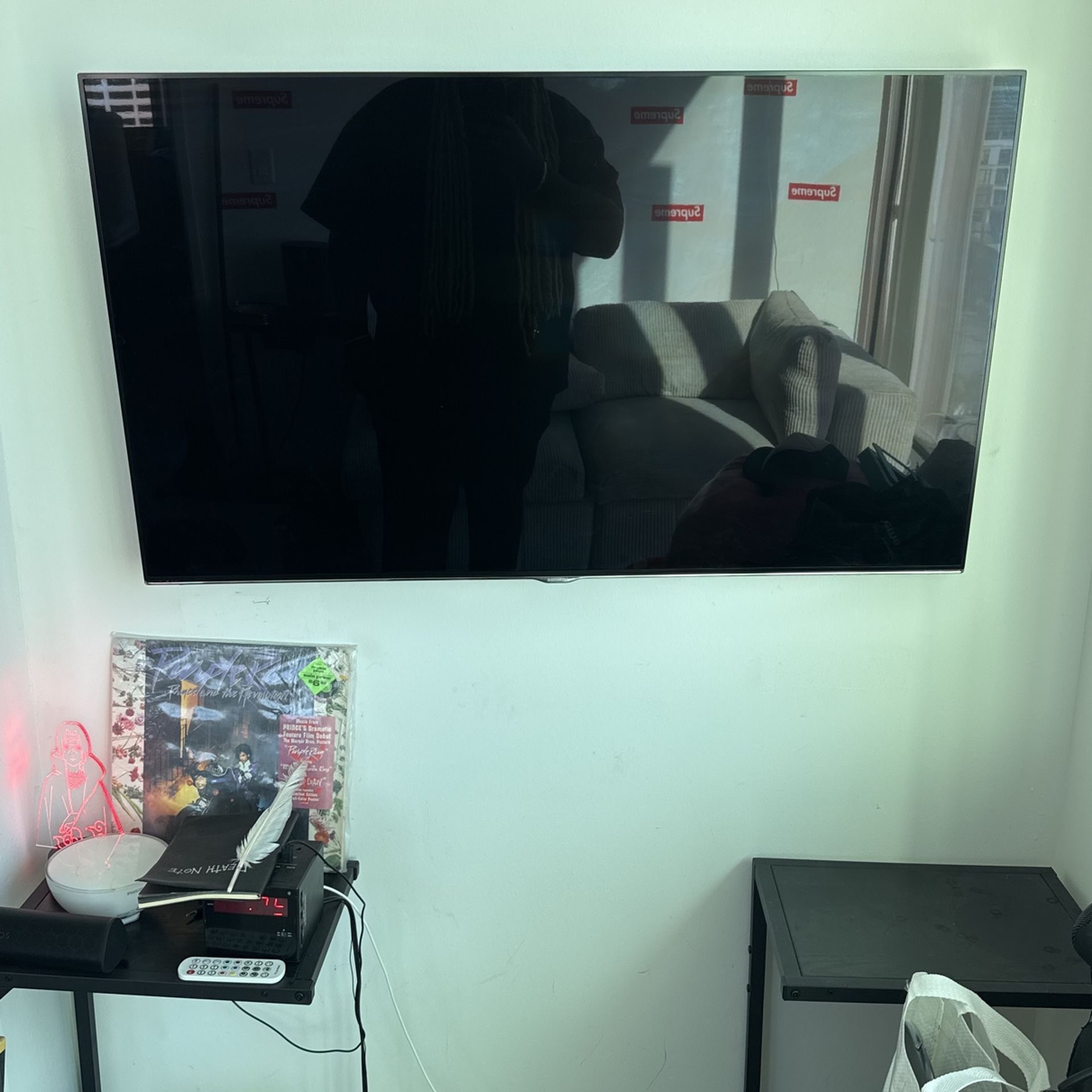 LG 45' Smart TV