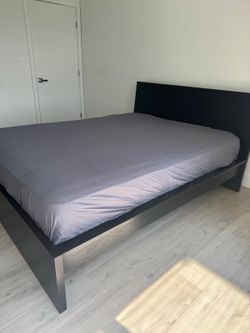 Queen bed and mattress