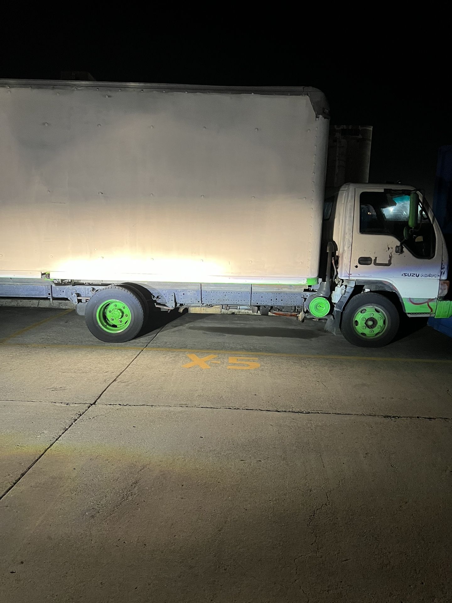 2000 Isuzu NPR