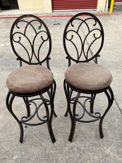 Tall chairs/ used/ free delivery