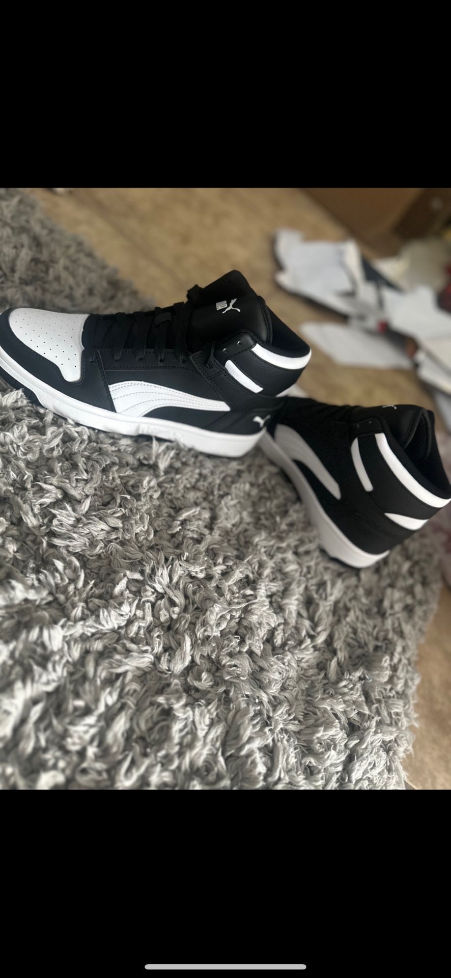 Boys High Top Pumas 