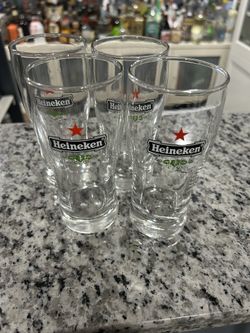 Heineken 4 Glass Set