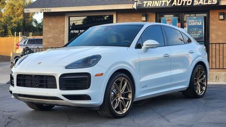 2023 Porsche Cayenne Coupe